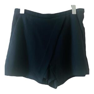 ARITZIA BABATON Dress Shorts